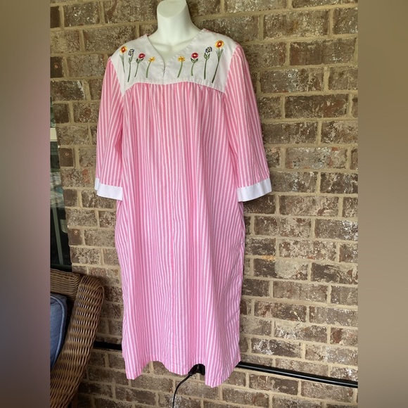 Vintage National striped floral embroidered zip front night dress mumu Size 1X - Picture 3 of 10